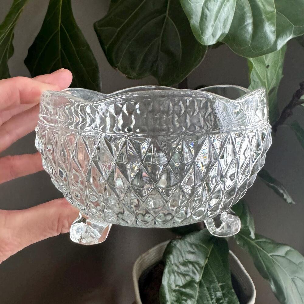 Vintage Indiana Glass Footed Scalloped Vanity Bowl, Trinket Dish